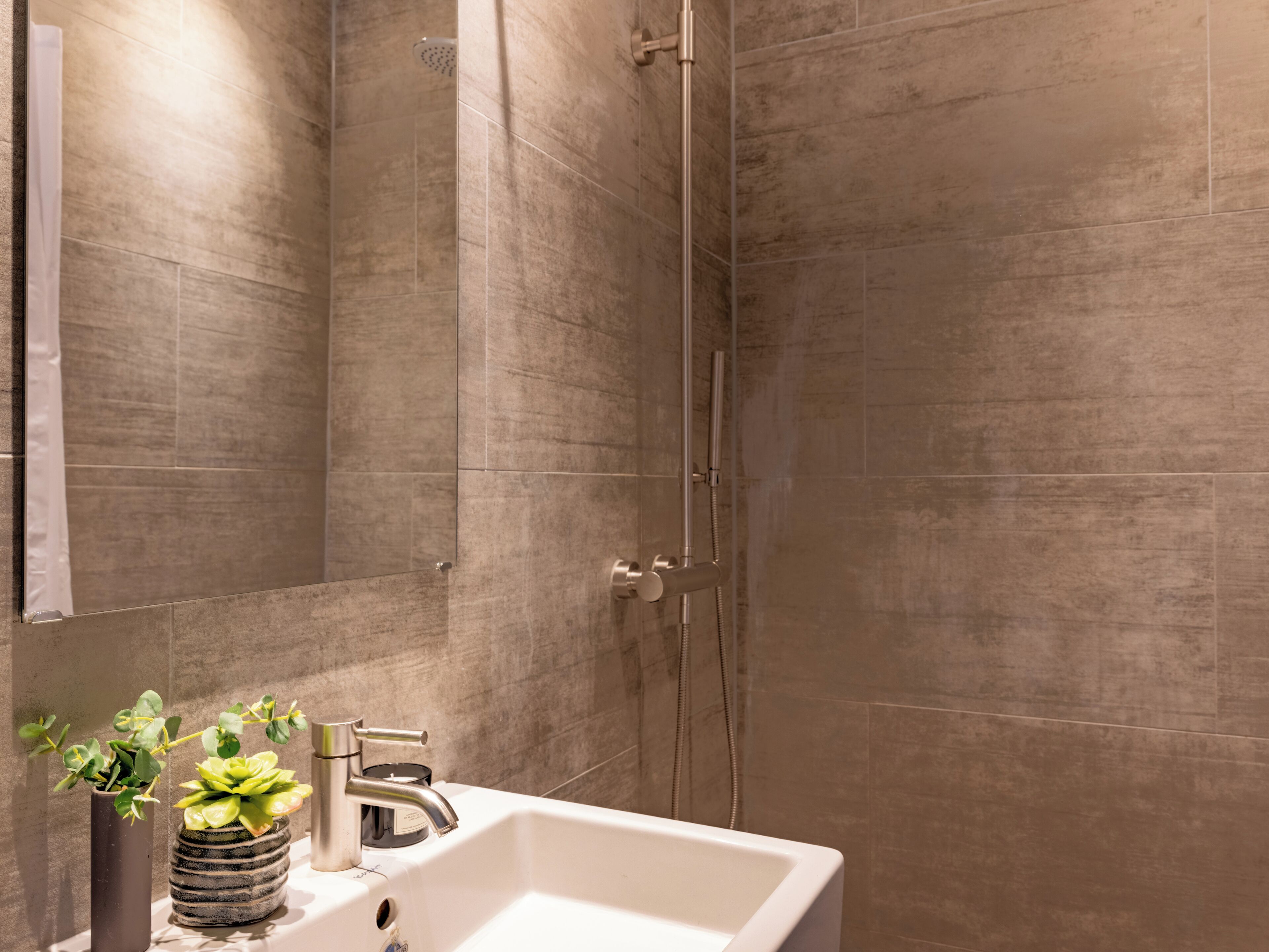 Apartment, 2 Bedrooms, Garden View | Bathroom