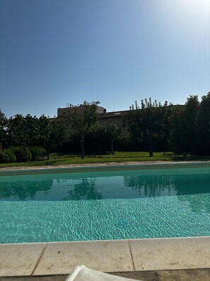 Piscine extérieure