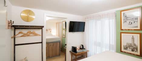 Double Room | Free WiFi