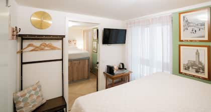 Cozy Room with SPA service - City Centre