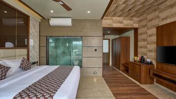 Superior kamer, balkon, uitzicht op meer