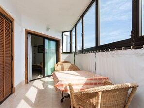 Outdoor dining - Apartment  Meerblick by Interhome (Costa del Silencio)