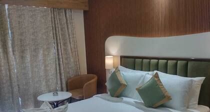 WORMWOOD SYNERGY LA BELLA