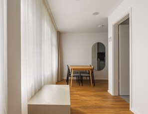 Family Suite with Sofa Bed | Décor unique, ameublement unique, bureau