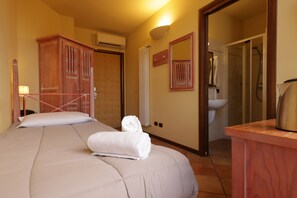 Single Room - HOTEL LOCANDA DELL'OCA BIANCA (Como)