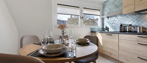 تناول الطعام