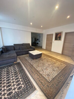 Ảnh chưa phân loại, 4 trong số 51 ảnh, nút