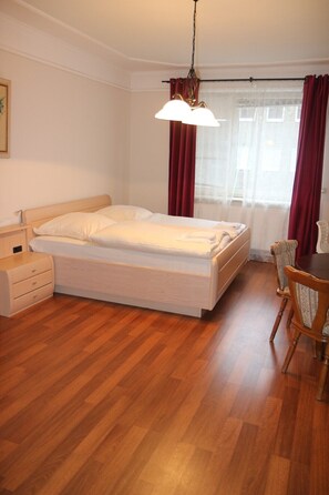 Unclassified image, 4 of 50, button - Romm Agency Hannover (Hannover)