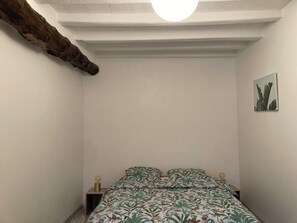 2 chambres, fer et planche à repasser, Wi-Fi