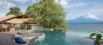 Giri Sea Cliff Penida Resort & Spa