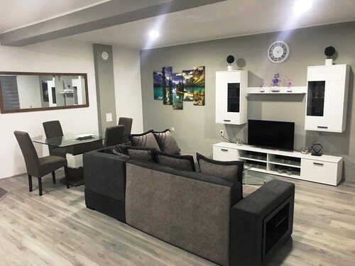 Niš Apartman Lux