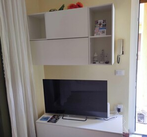 Immagine non classificata, 5 di 5, pulsante