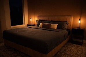 1 Schlafzimmer, Schreibtisch, Bügeleisen/Bügelbrett, Reisekinderbett