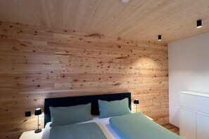 1 Schlafzimmer, Bügeleisen/Bügelbrett, Reisekinderbett, kostenloses WLAN