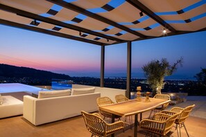 Outdoor dining - Viila Dryope, Divine Sea & City Views, Infinity Pool, Furnished Terrace, Lefkada (Lefkada)