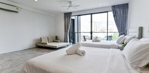 Luxury Bungalow, 3 Bedrooms | Desk, iron/ironing board, free WiFi