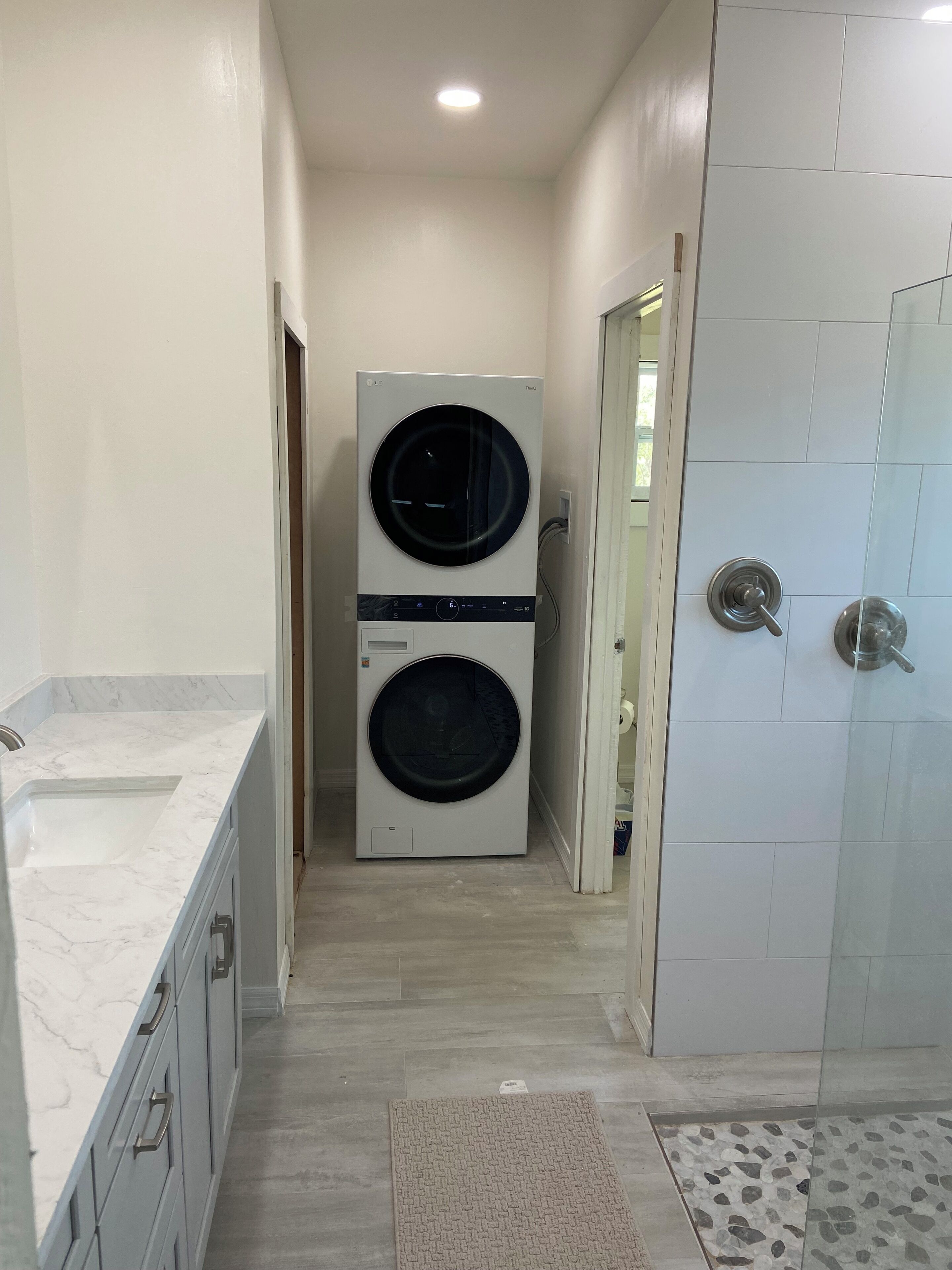 Shower, towels, soap, shampoo