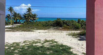 Located in Greenwood Estates, Port Howe on Cat Island. Battery backup system!!