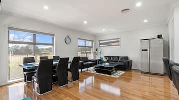 Apartment | Living room