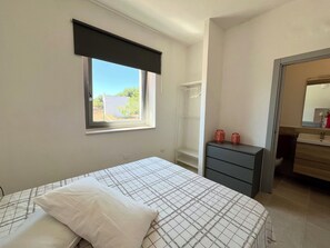 2 Schlafzimmer, Bügeleisen/Bügelbrett, Reisekinderbett, Internetzugang