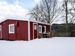 House | Exterior - 4 Person Holiday Home in Hallevadsholm (Hällevadsholm)