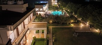 Corbett The Regnum Resort