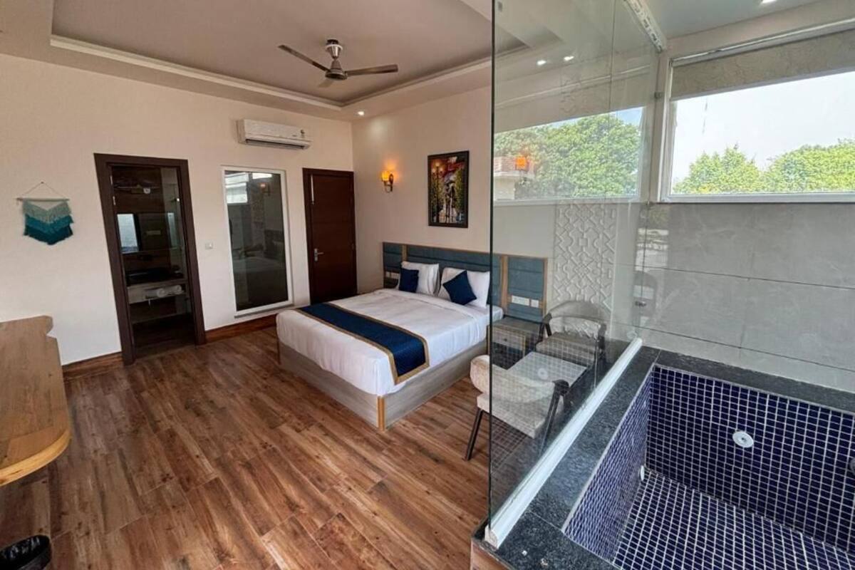 Triple Room, Mountain View