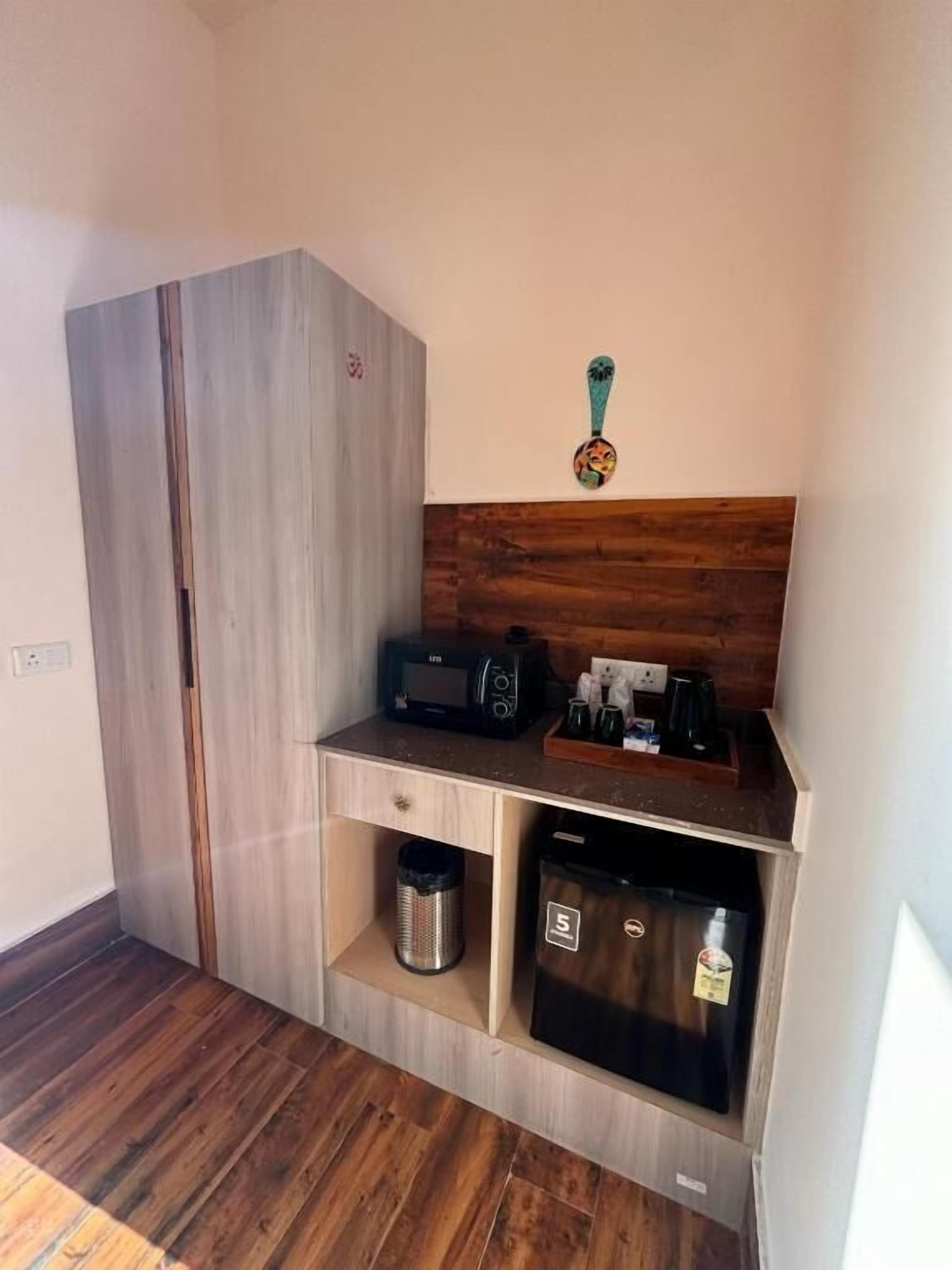 Deluxe Suite, Mountain View | Interior