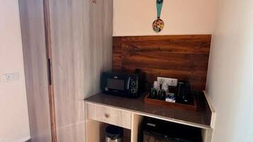 Deluxe Suite, Mountain View | Interior