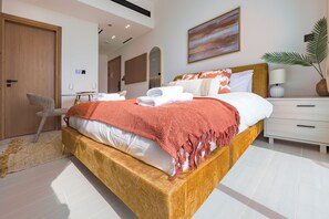 Room - Bloomfields Studio in Binghatti Gardenia-JVC (Dubai)