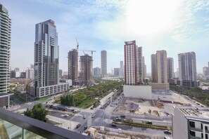 View from room - Bloomfields Studio in Binghatti Gardenia-JVC (Dubai)