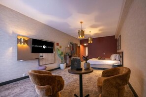 Superior Double Room, Balcony | In-room safe, free WiFi - Fletcher Boutique Hotel De Kromme Dissel (Heelsum)