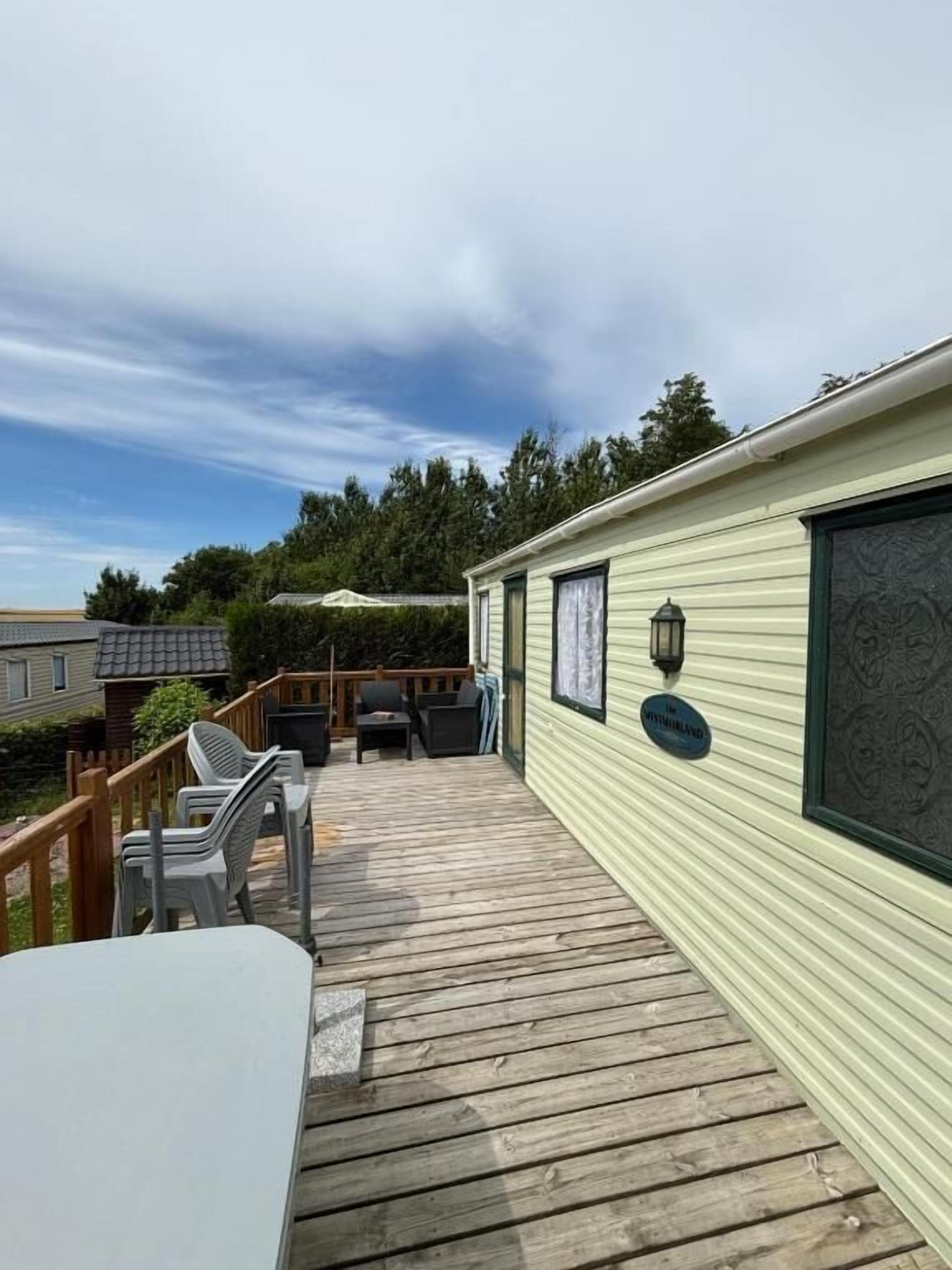 Husvogn, hageutsikt | Utendørsservering