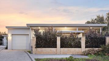 Apartment | Bahagian luar