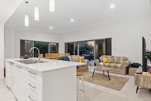 Apartment | Living room