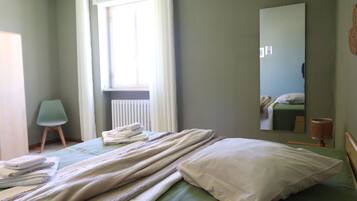 2 camere, ferro/asse da stiro, culla da viaggio, Wi-Fi gratuito