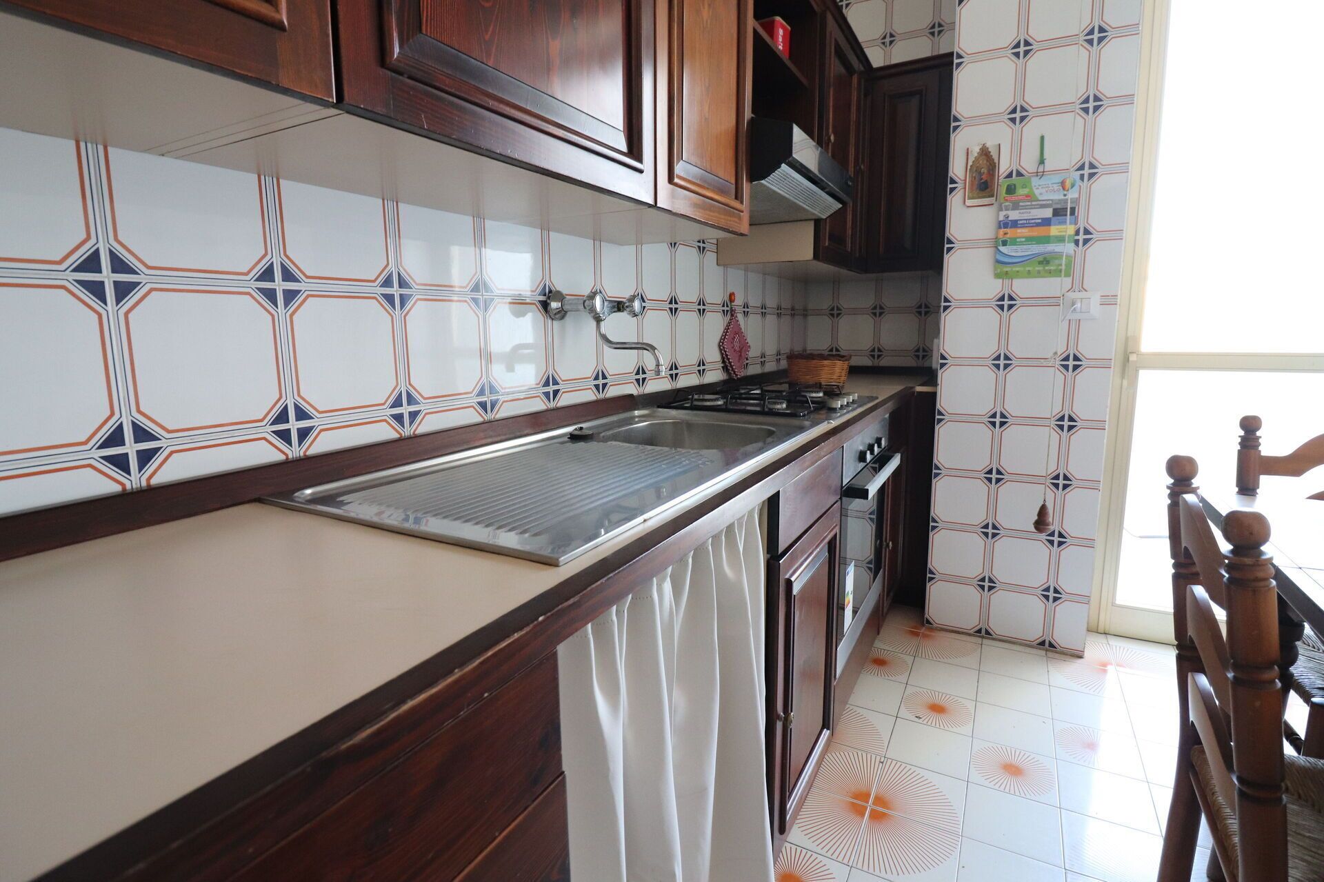 Frigorifero, forno, piano cottura