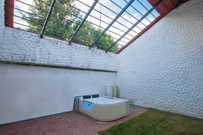 Perhesviitti | Ulkoalueet