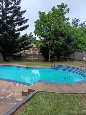 Unclassified image, 2 of 14, button - Taldens Luxury Apartments (Pietermaritzburg)