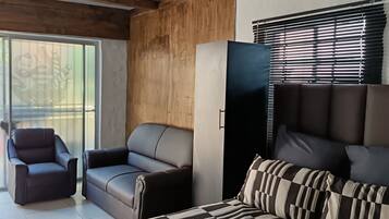 Comfort Apartment, Garden View