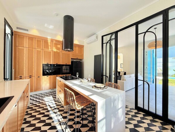 House, 3 Bedrooms, Smoking, Private Pool | Interior - Villa Lilia à Amilcar - Sidi Bou Said (Sidi Bou Said)