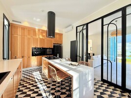 Casa, 3 habitaciones, fumadores, piscina privada | Interior