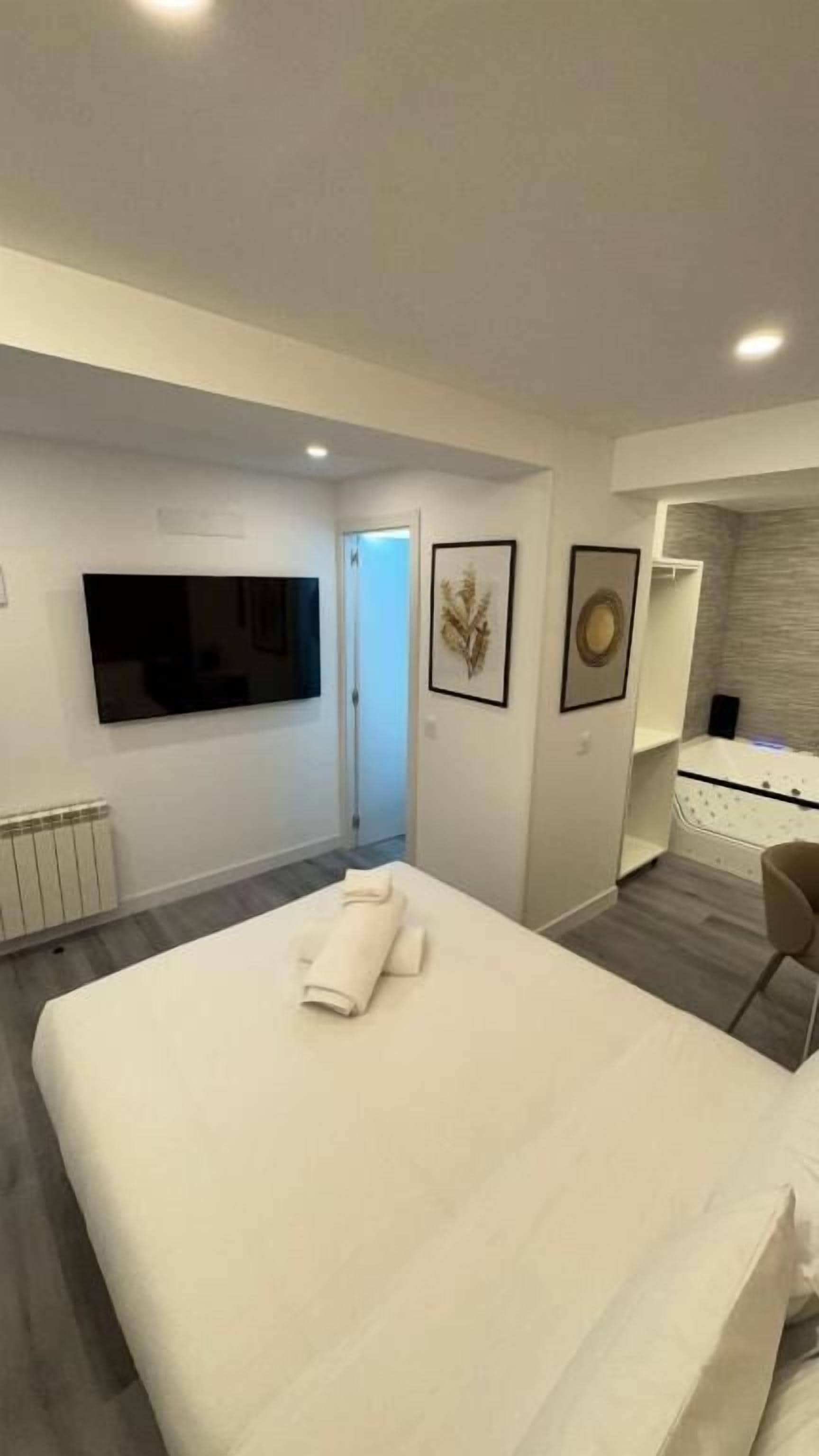 Habitació doble (Con Jacuzzi) | Wifi gratuïta 