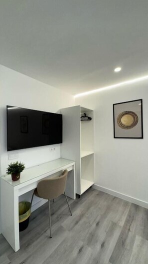 Double Room (Con Baño Privado) | Interior - jacuzzi rooms (Madrid)