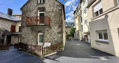 Sunny Sanctuary by the Town Center