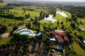Exterior - HouSmart Luxury Suite Golf Club (Maranello)