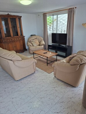 Nicht klassifiziertes Bild, 2 von 17, Schaltfläche