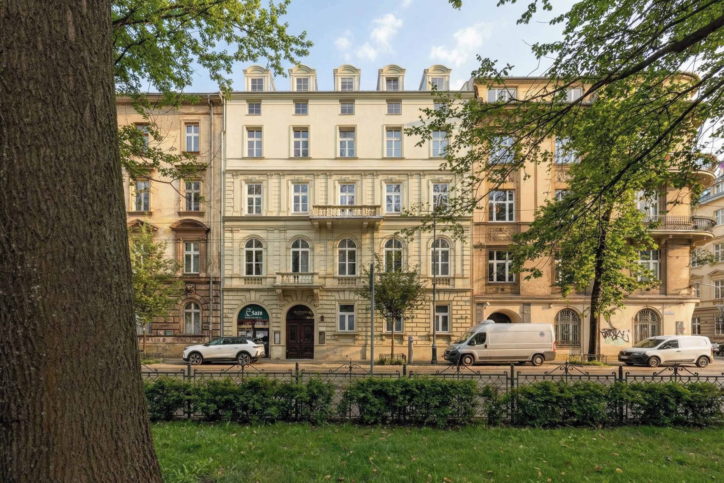 المنشأة من الخارج