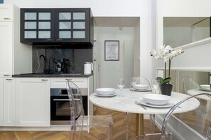 Fridge, microwave, oven, stovetop - Climatic Studio | Close to Market Square and Wawel Castle (Kraków)