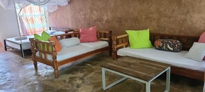 Habitació individual Deluxe, vistes al jardí | Wifi gratuïta i roba de llit 